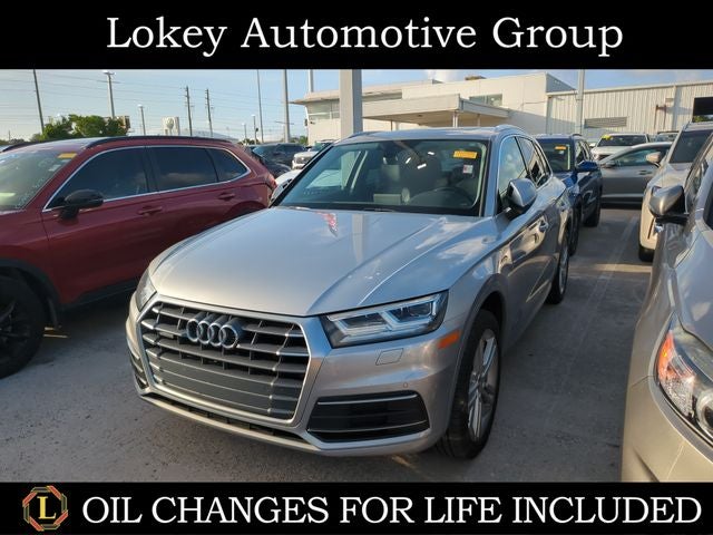 2018 Audi Q5 2.0T Premium Plus quattro in Silver Metallic — front three-quarter view